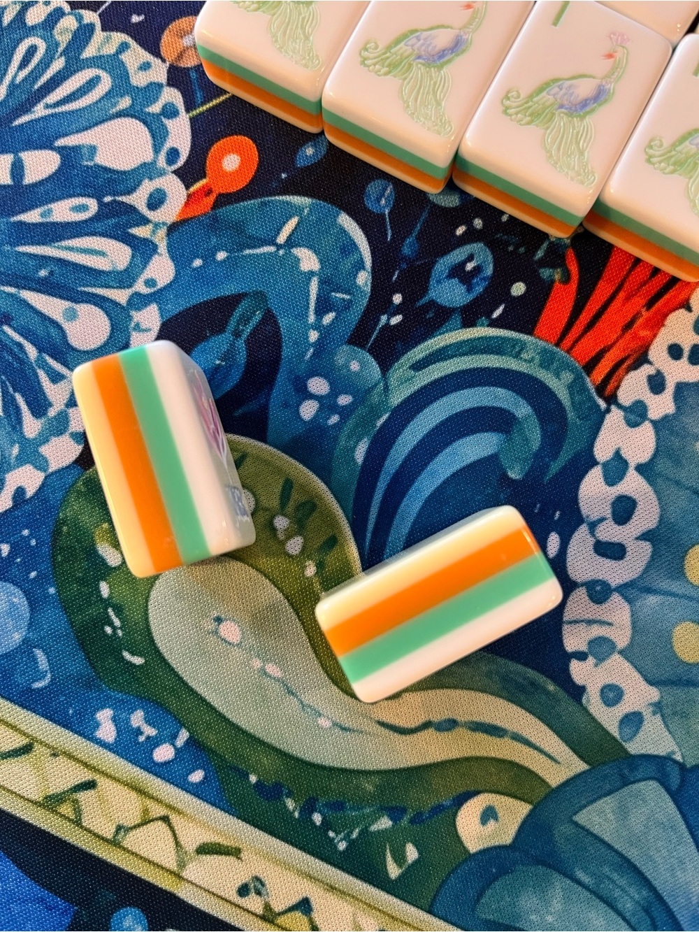 Mahjong Tile Set with Matching Mat - Picture 9 of 13